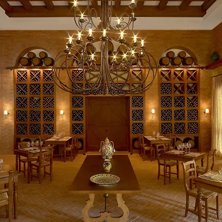 The Westin Resort, Costa Navarino Romanósz