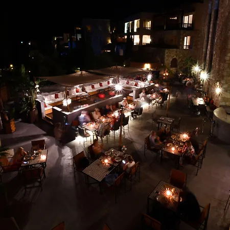 Курортный комплекс The Westin Resort, Costa Navarino Romanos (Messenia)